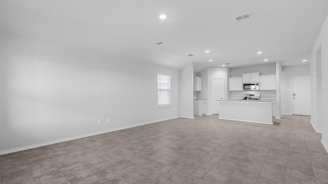 view of unfurnished living room