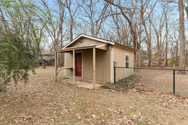 view of outbuilding