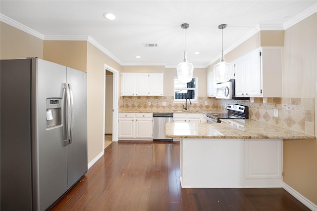 kitchen featuring white cabinetry, stainless steel appliances, kitchen peninsula, and sink