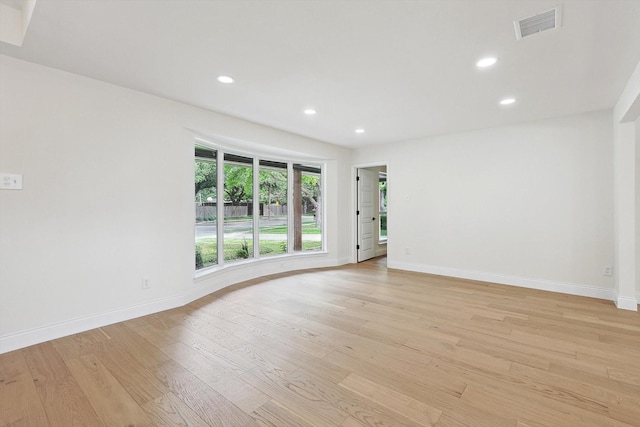 empty room featuring light hardwood / wood-style flooring