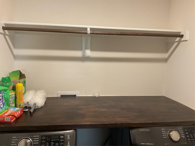 interior space featuring washing machine and clothes dryer