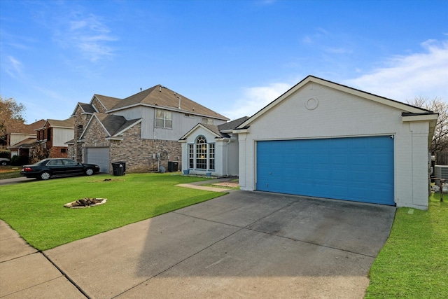 view of front of property with a front lawn