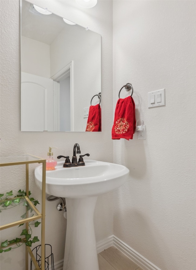 bathroom with sink