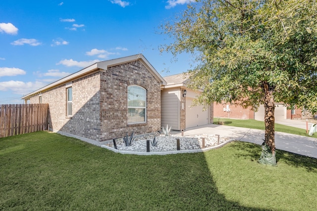 back of house featuring a yard