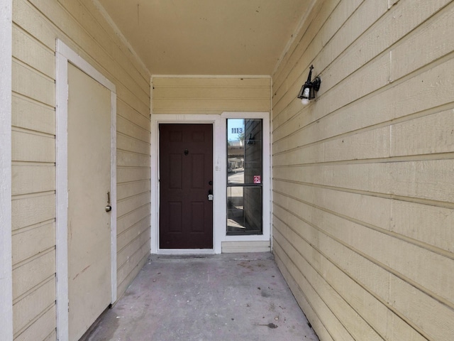 view of property entrance