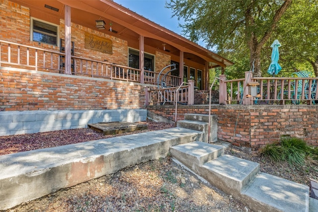 view of patio / terrace with covered porch