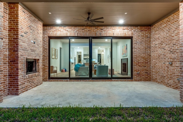 view of patio with ceiling fan