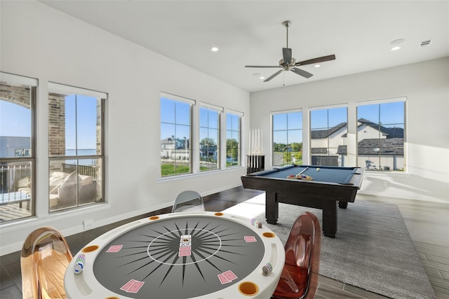 playroom with ceiling fan, billiards, and dark hardwood / wood-style floors