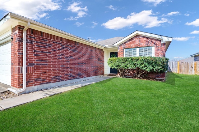 view of front of home with a front yard