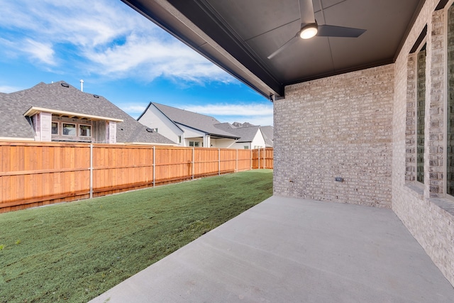 view of patio with ceiling fan