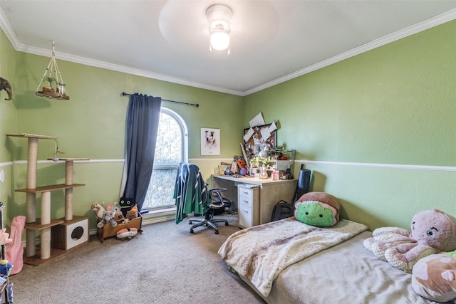 bedroom featuring ceiling fan, light colored carpet, and crown molding