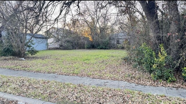 2811 Harris Ln, Haltom City TX, 76117 land for sale