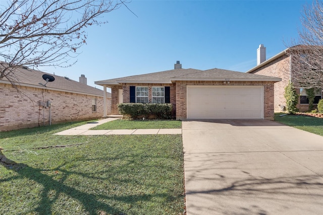 ranch-style house featuring a front lawn and a garage