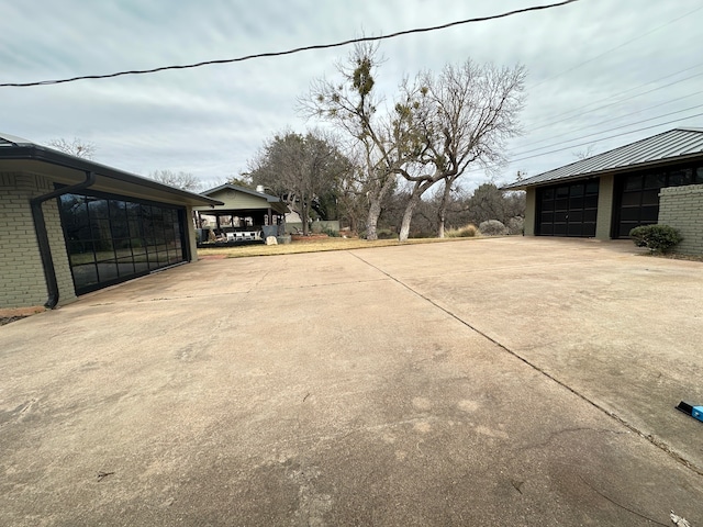 view of yard featuring a garage