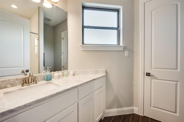 bathroom with vanity