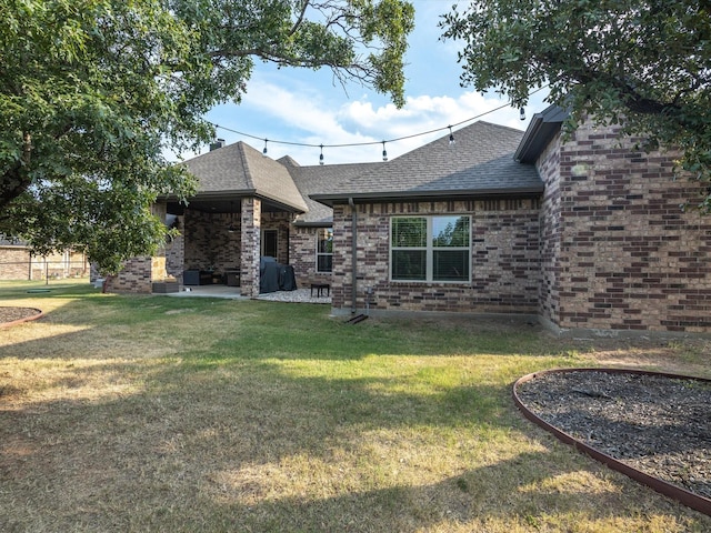 view of front of home with a front yard