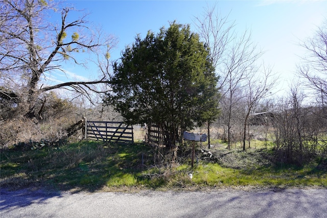 Listing photo 2 for 2521 Pleasant Valley Rd, Mineral Wells TX 76067