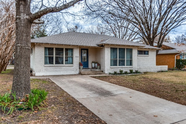 view of front of house