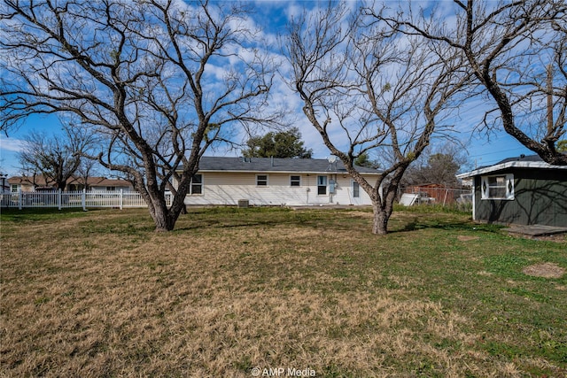 2025 Avenue Ave N, Anson, TX 79501 - view of yard featuring a storage shed