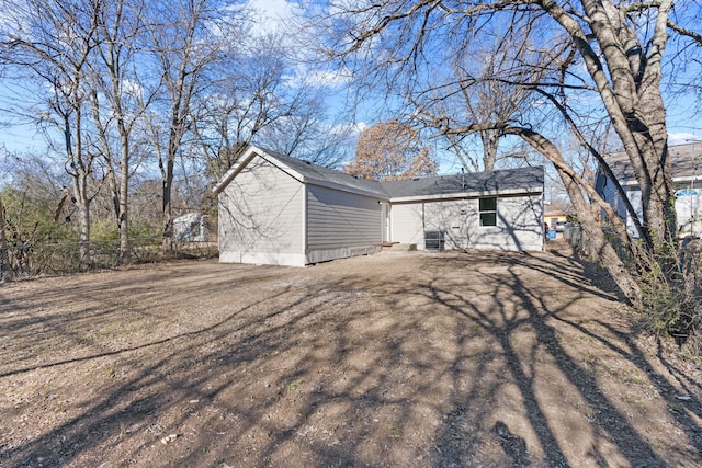 exterior space with a yard