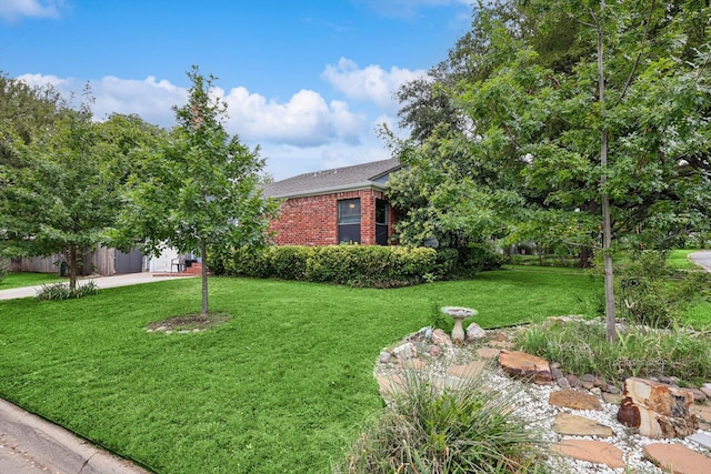 view of yard with a patio area