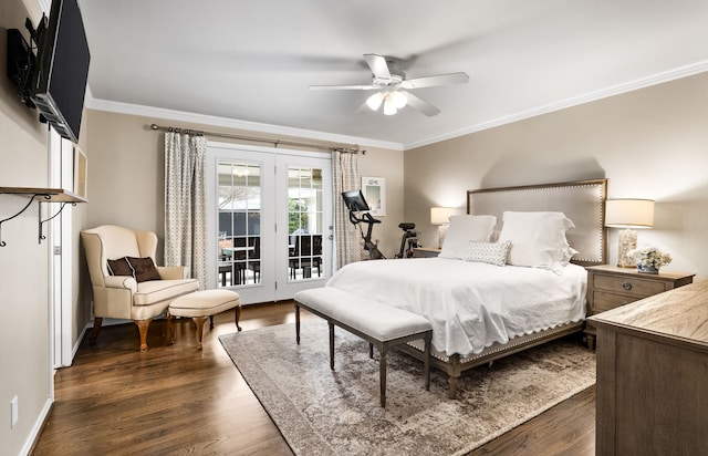 bedroom featuring ceiling fan, access to outside, dark hardwood / wood-style floors, and crown molding