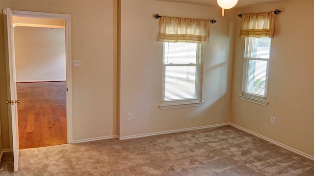 view of carpeted spare room