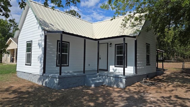 view of front of property with a porch