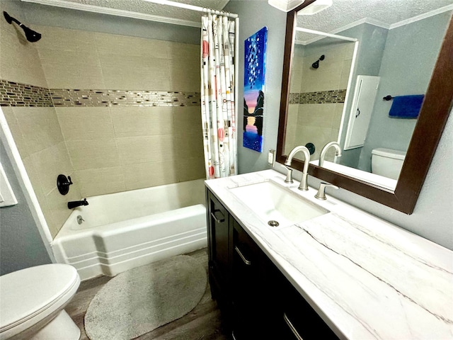 full bathroom with toilet, vanity, shower / bath combo, crown molding, and a textured ceiling