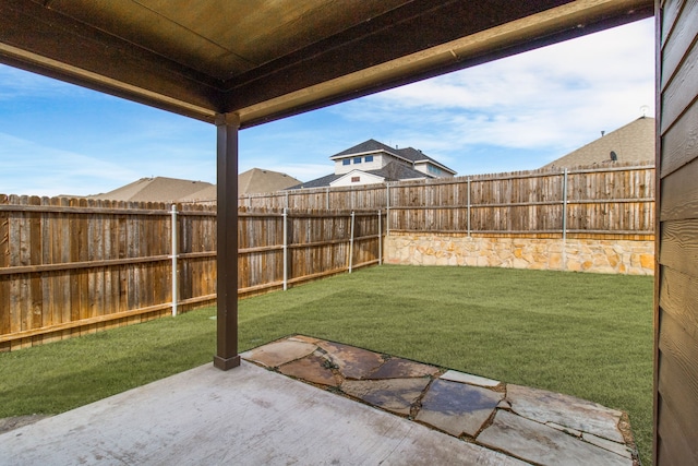 view of yard with a patio area