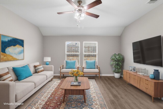 418 Rawhide Way, Princeton, TX 75407 - living area featuring lofted ceiling, light wood-type flooring, baseboards, and ceiling fan