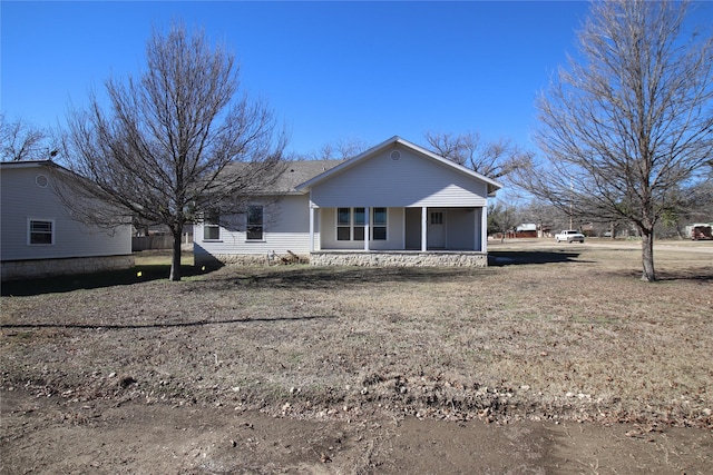 view of front of property with covered porch