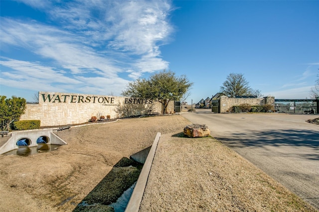 Listing photo 3 for B-107 Lake Shore Dr, Mckinney TX 75071