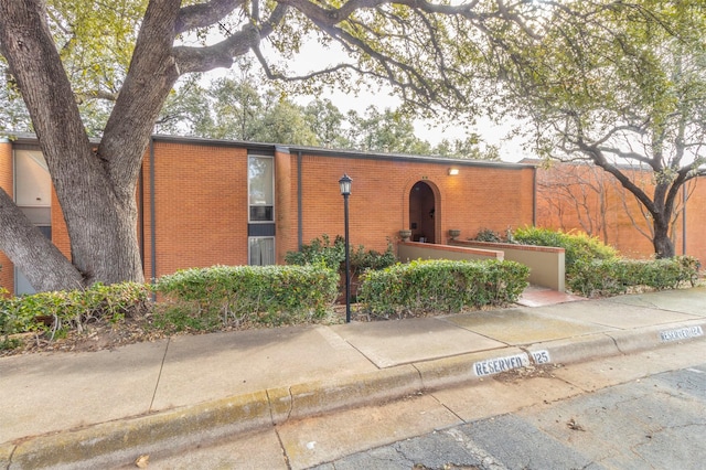 512 E Ave J Unit A, Grand Prairie, TX 75050 - view of front of home with brick siding