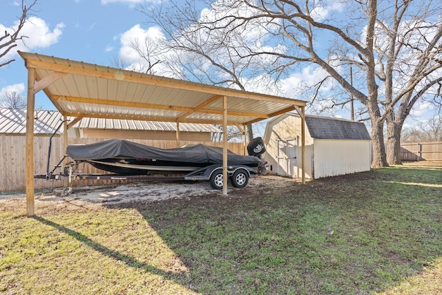 exterior space featuring a yard