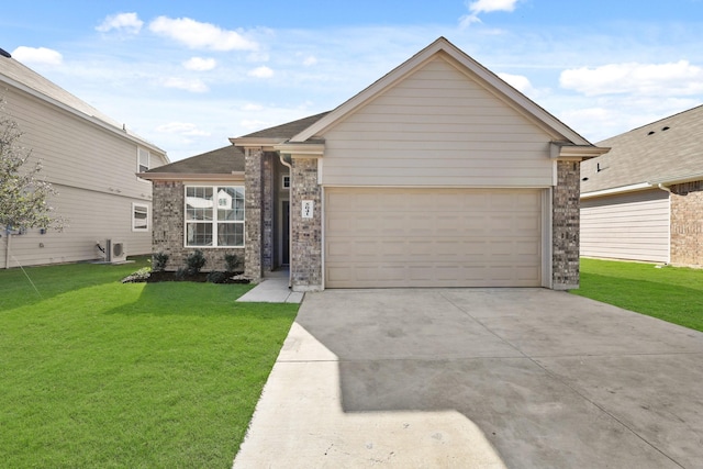 view of front facade featuring a front yard and a garage