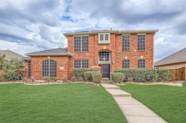 view of front facade with a front yard