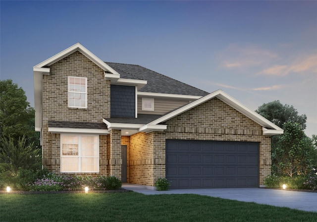 view of front property featuring a garage