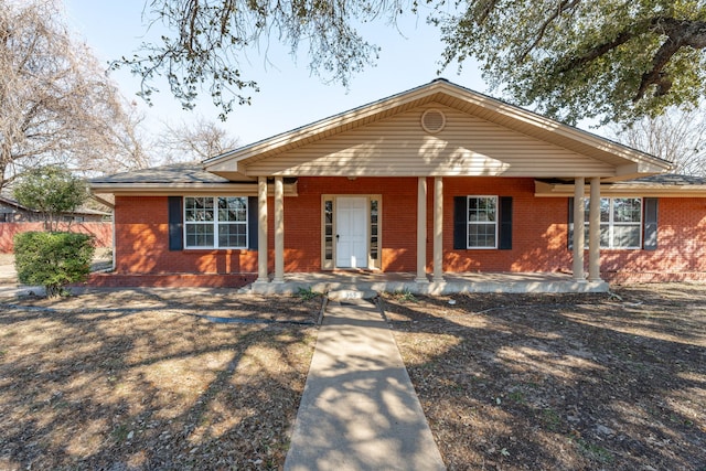 view of front of property