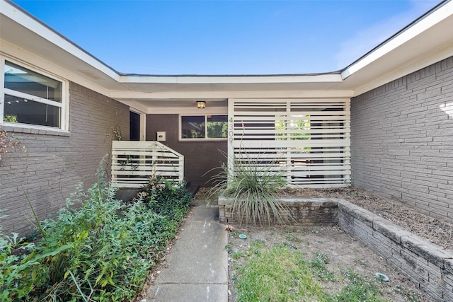 view of entrance to property