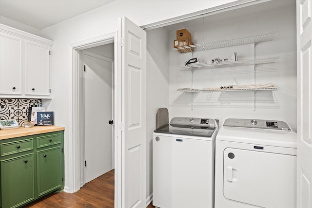 1201 S Rusk St, Weatherford, TX 76086 - laundry area featuring washing machine and dryer and dark wood-style flooring
