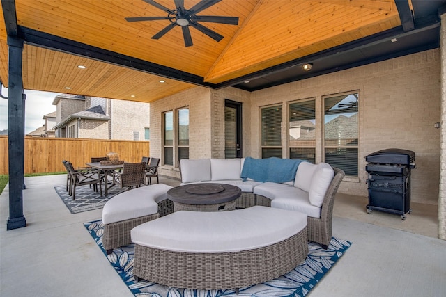 view of patio featuring ceiling fan and outdoor lounge area