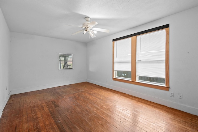 unfurnished room featuring wood-type flooring and ceiling fan