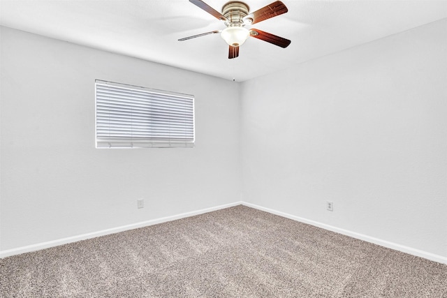 unfurnished room with carpet floors and ceiling fan