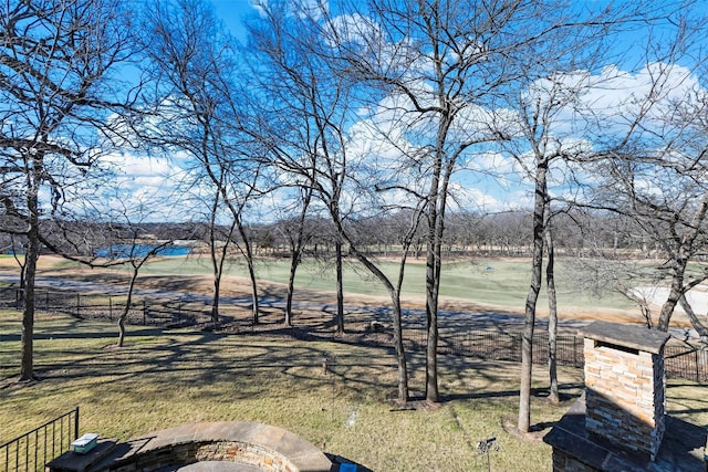 view of yard featuring a water view