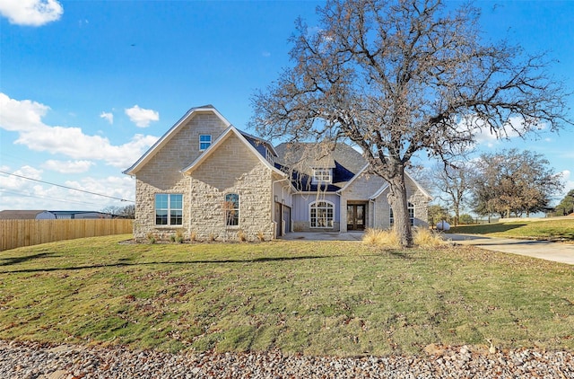 view of front of house with a front yard