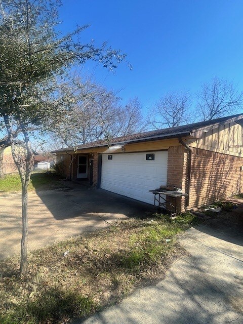 view of rear view of property