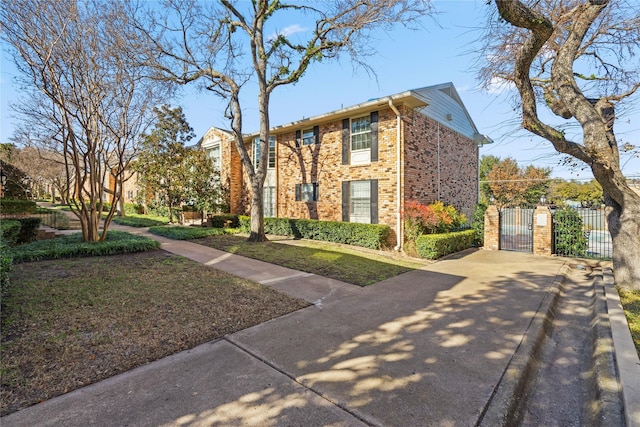 view of front of house with a front yard