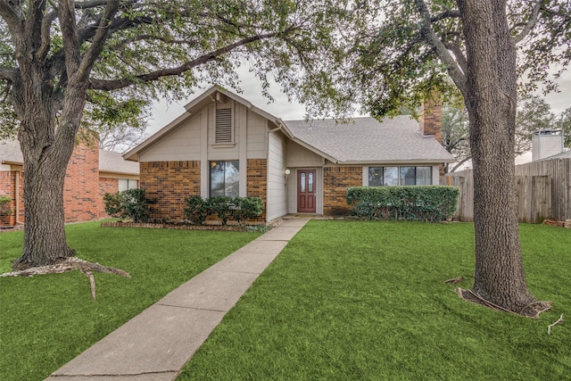 view of front of house with a front yard