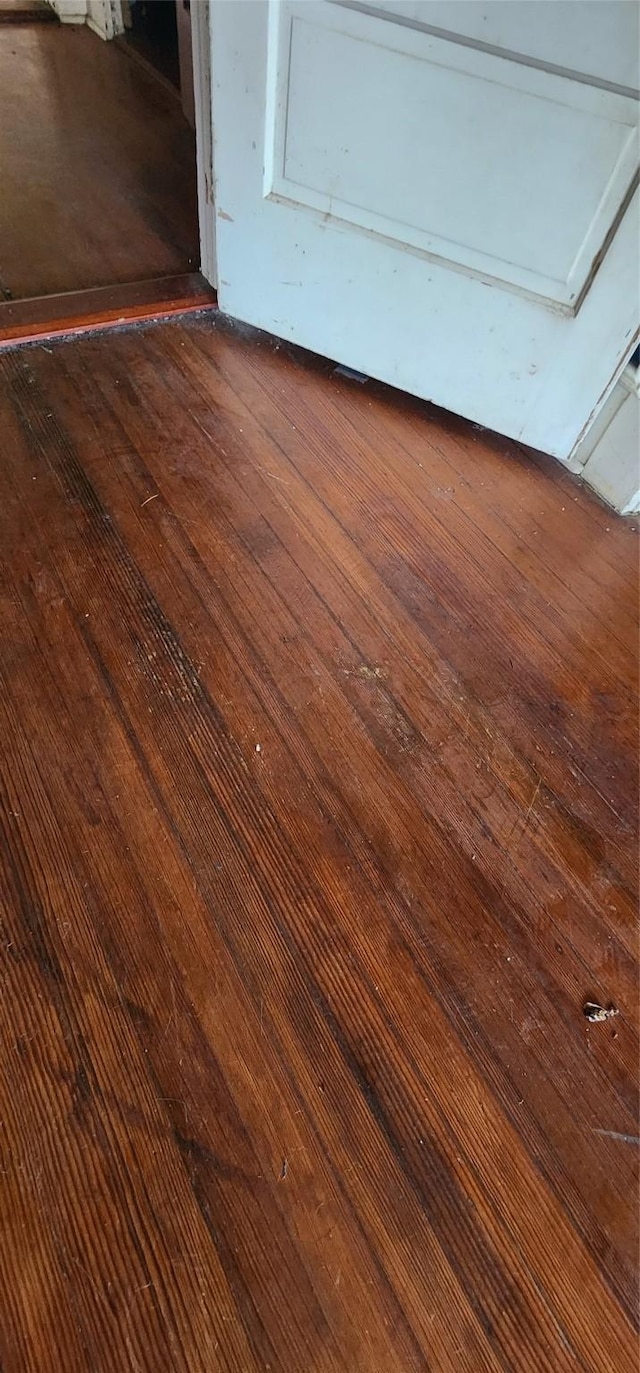 room details featuring hardwood / wood-style flooring